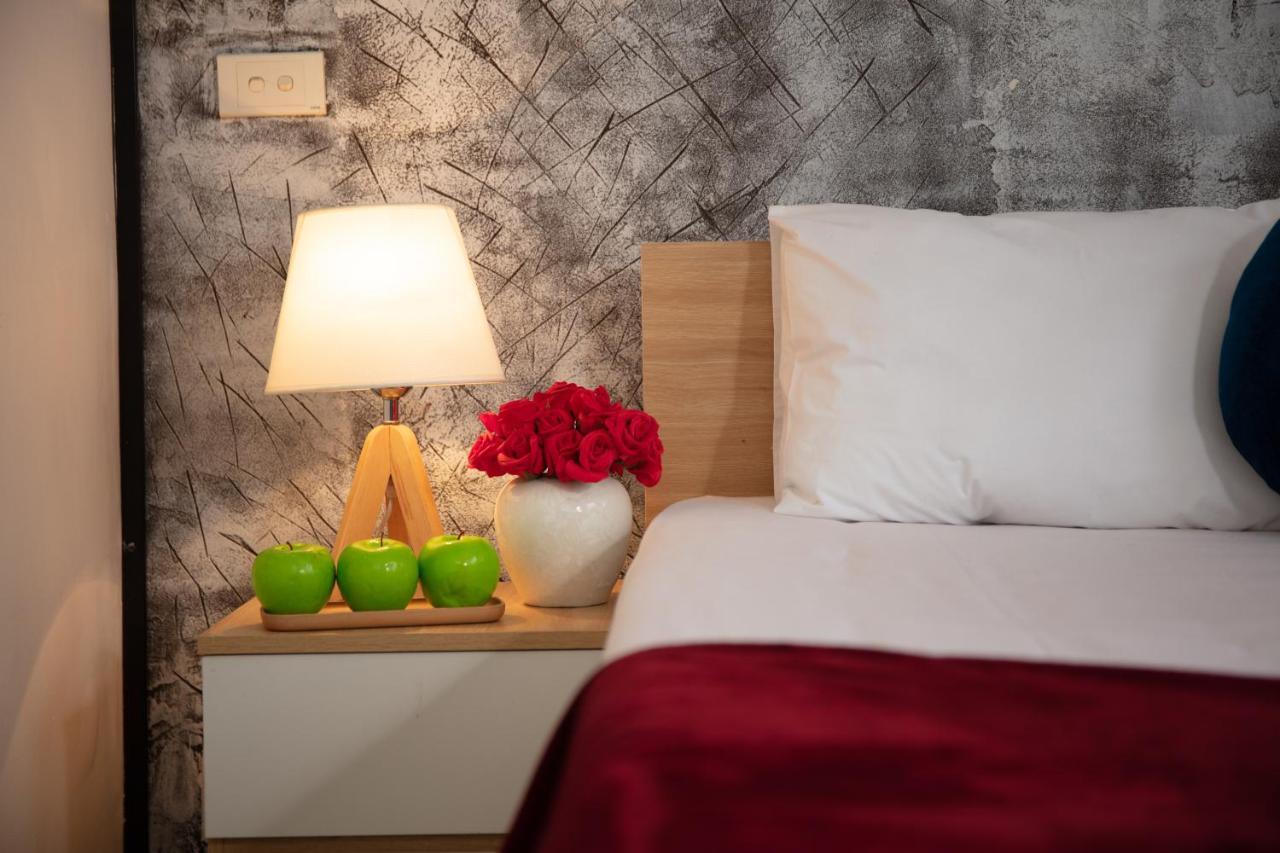 Hanoisunflowersuitehostel Bagian luar foto