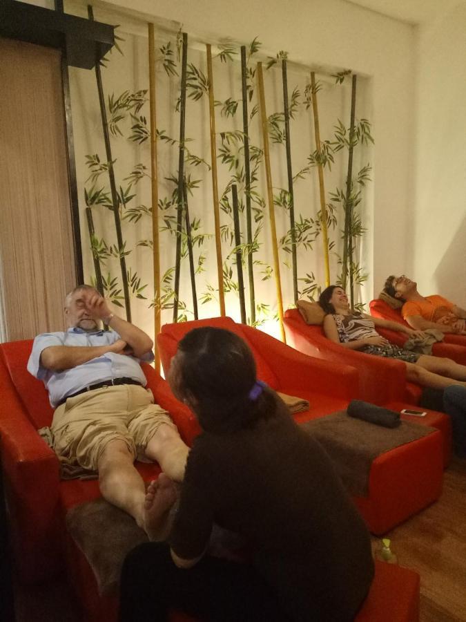 Hanoisunflowersuitehostel Bagian luar foto